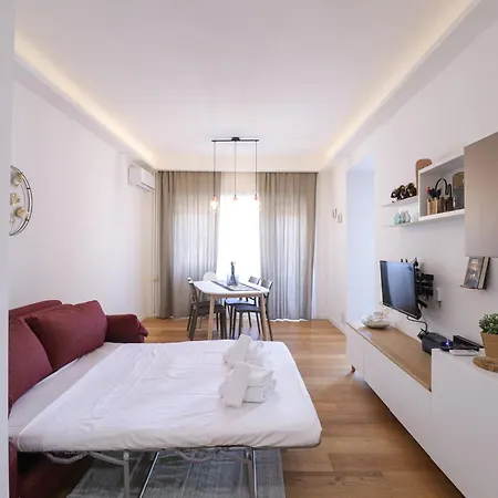 아파트 Elegant & Chic 2 - 5min To Station, Ac, Wi-fi *